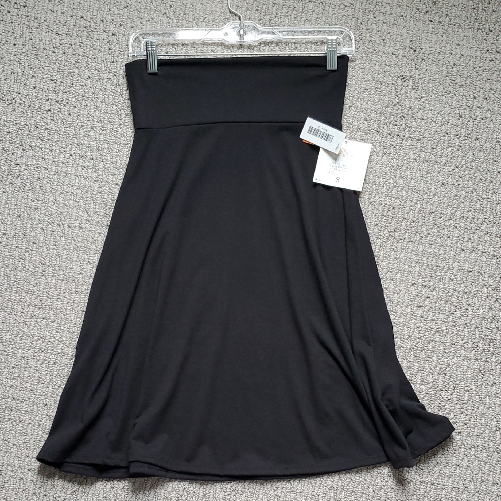 LuLaRoe Classic Black A-Line Skirt. Small - Picture 2 of 3